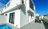 Townhouse / Semi-detached - Bestaand - Santiago de la Ribera - LM-69411