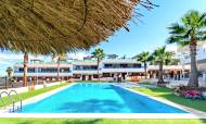 Townhouse / Semi-detached - Bestaand - Torrevieja - LM-72198