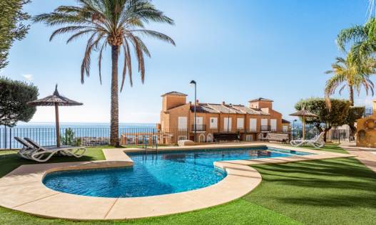 Townhouse / Semi-detached · Lange tijd verhuur · Altea · Mascarat