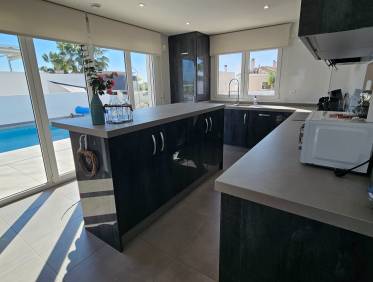 Vakantie verhuur - Villa - La Marina - Alicante