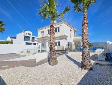 Vakantie verhuur - Villa - La Marina - Alicante