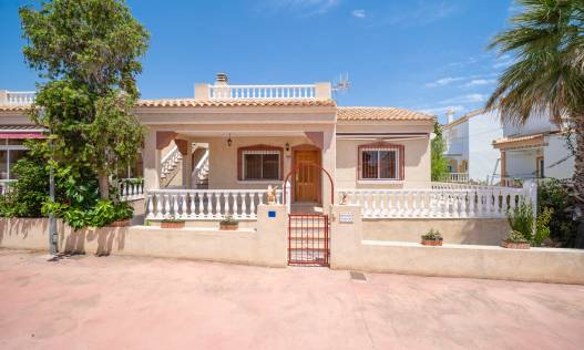 Villa - Bestaand - Algorfa - Algorfa