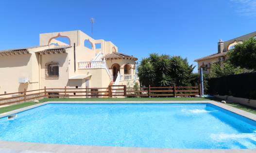 Villa - Bestaand - Algorfa - Lomas de La Juliana