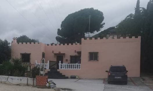 Villa - Bestaand - Alhaurín de la Torre - Alhaurín de la Torre