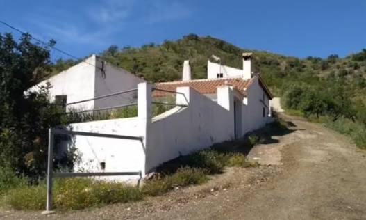 Villa - Bestaand - Almogía - Almogía