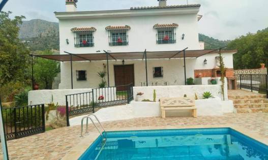 Villa - Bestaand - Álora - Álora