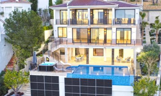 Villa - Bestaand - Altea - Av Europa, 03599