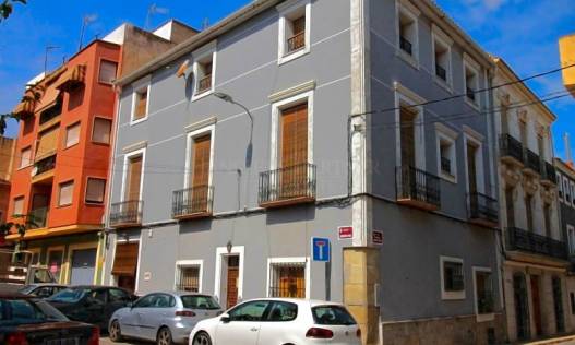 Villa - Bestaand - Aspe - Calle Gregorio Rizo, 03680