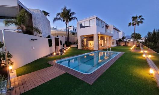 Villa - Bestaand - Benahavis - La Alquería