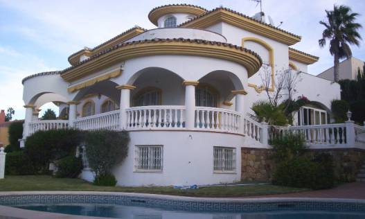 Villa - Bestaand - Benalmádena - Torrequebrada