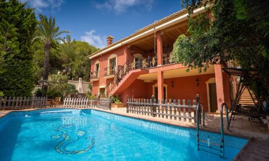 Villa - Bestaand - Campoamor - Campoamor
