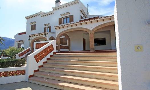 Villa - Bestaand - Denia - Denia