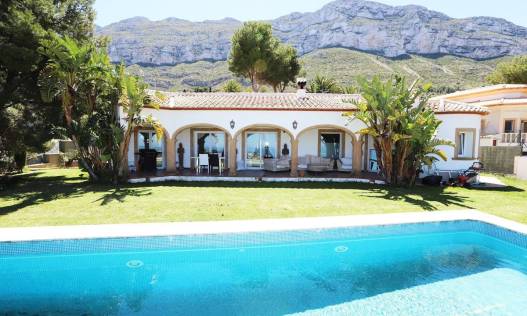 Villa - Bestaand - Denia - Denia