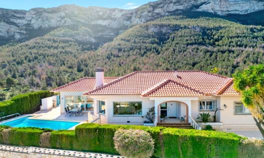 Villa - Bestaand - Denia - Denia