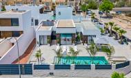 Villa - Bestaand - El Campello - LM-14003