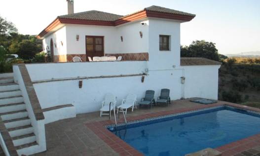 Villa - Bestaand - Guaro - Guaro