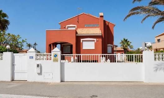 Villa - Bestaand - La Manga del Mar Menor - La Manga