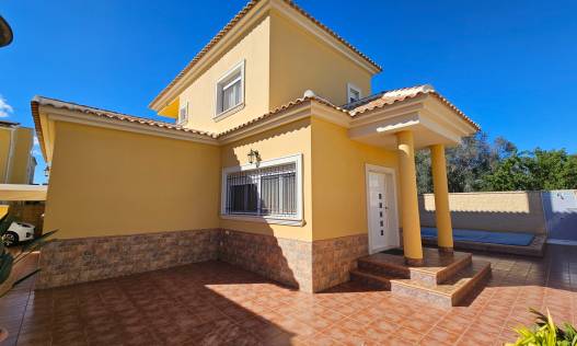 Villa - Bestaand - La Marina - La Marina