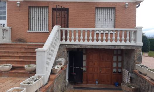 Villa - Bestaand - Logroño - Logroño