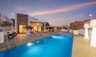 Villa - Bestaand - Orihuela Costa - LM-79296