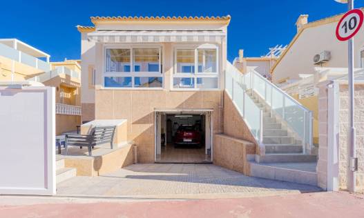 Villa - Bestaand - Orihuela Costa - Los Altos