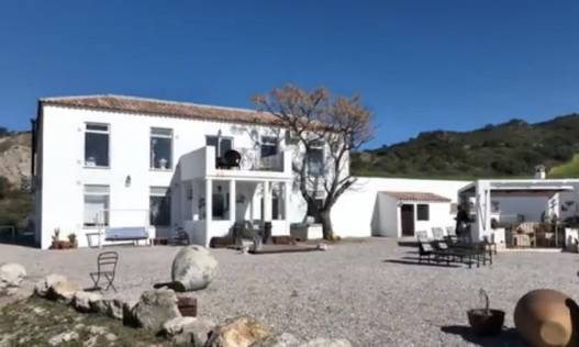 Villa - Bestaand - Pruna - Pruna