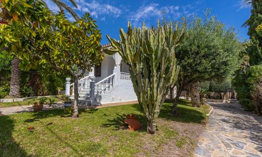 Villa - Bestaand - Torrevieja - Rocio del Mar