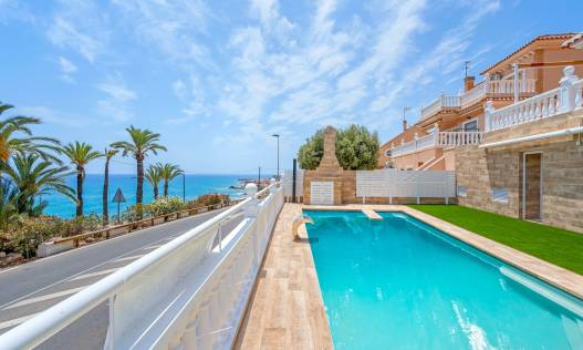 Villa - Bestaand - Torrevieja - Torrevieja
