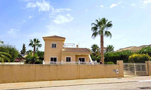 Bestaand - Villa - Hondón de las Nieves - Avenida de Alicante, 03688