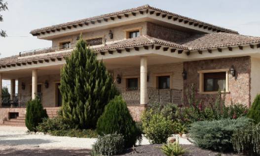 Bestaand - Villa - Benferri