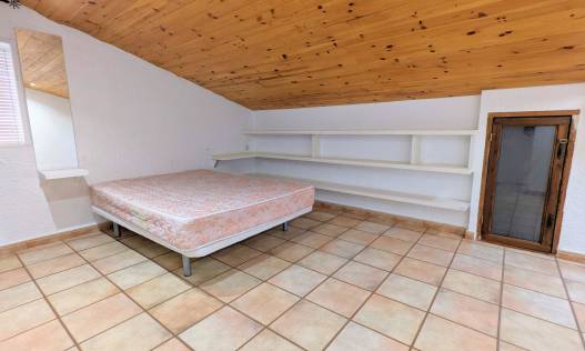 Bestaand - Villa - Denia