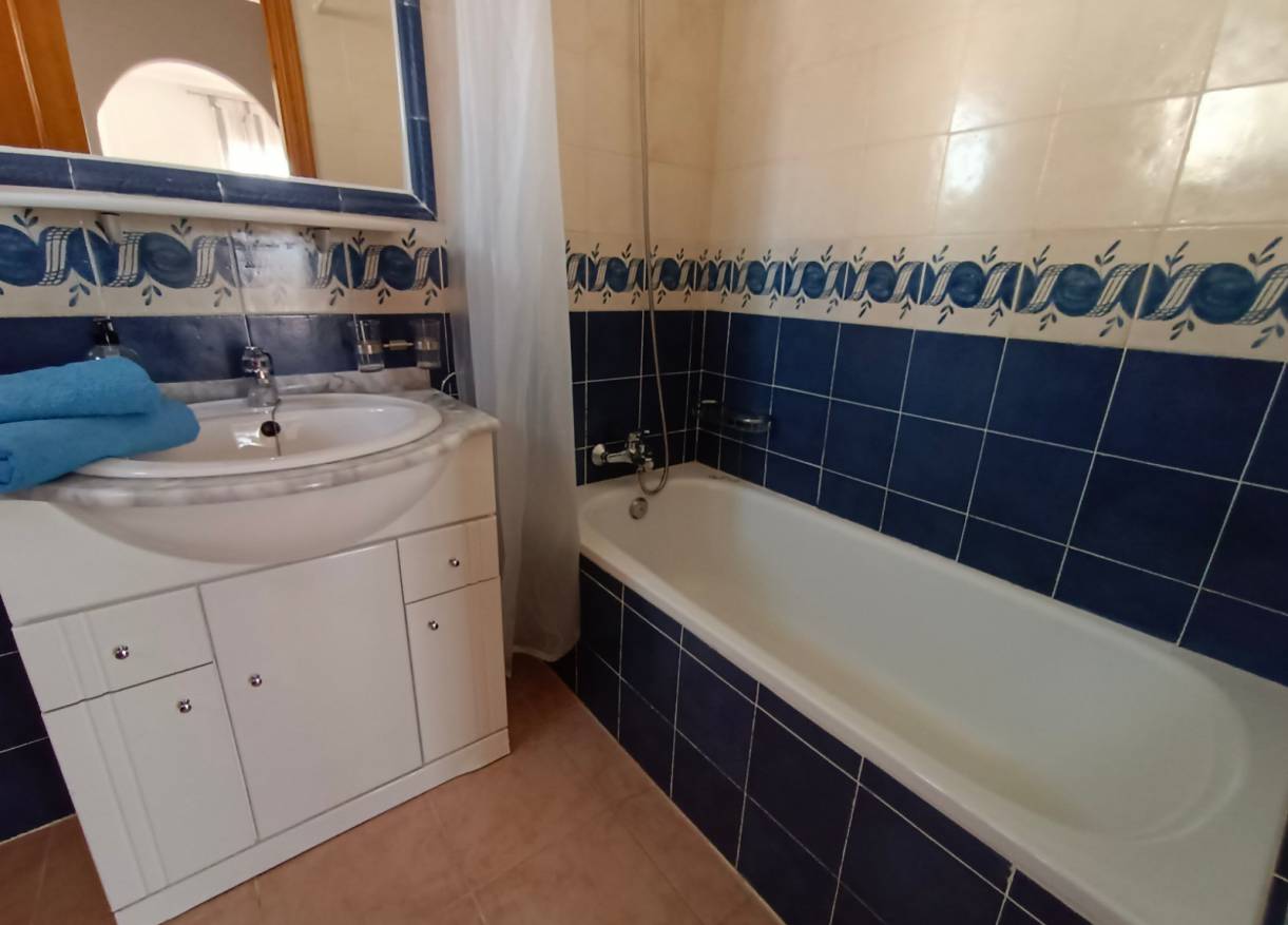 Vakantie verhuur - House - La Marina