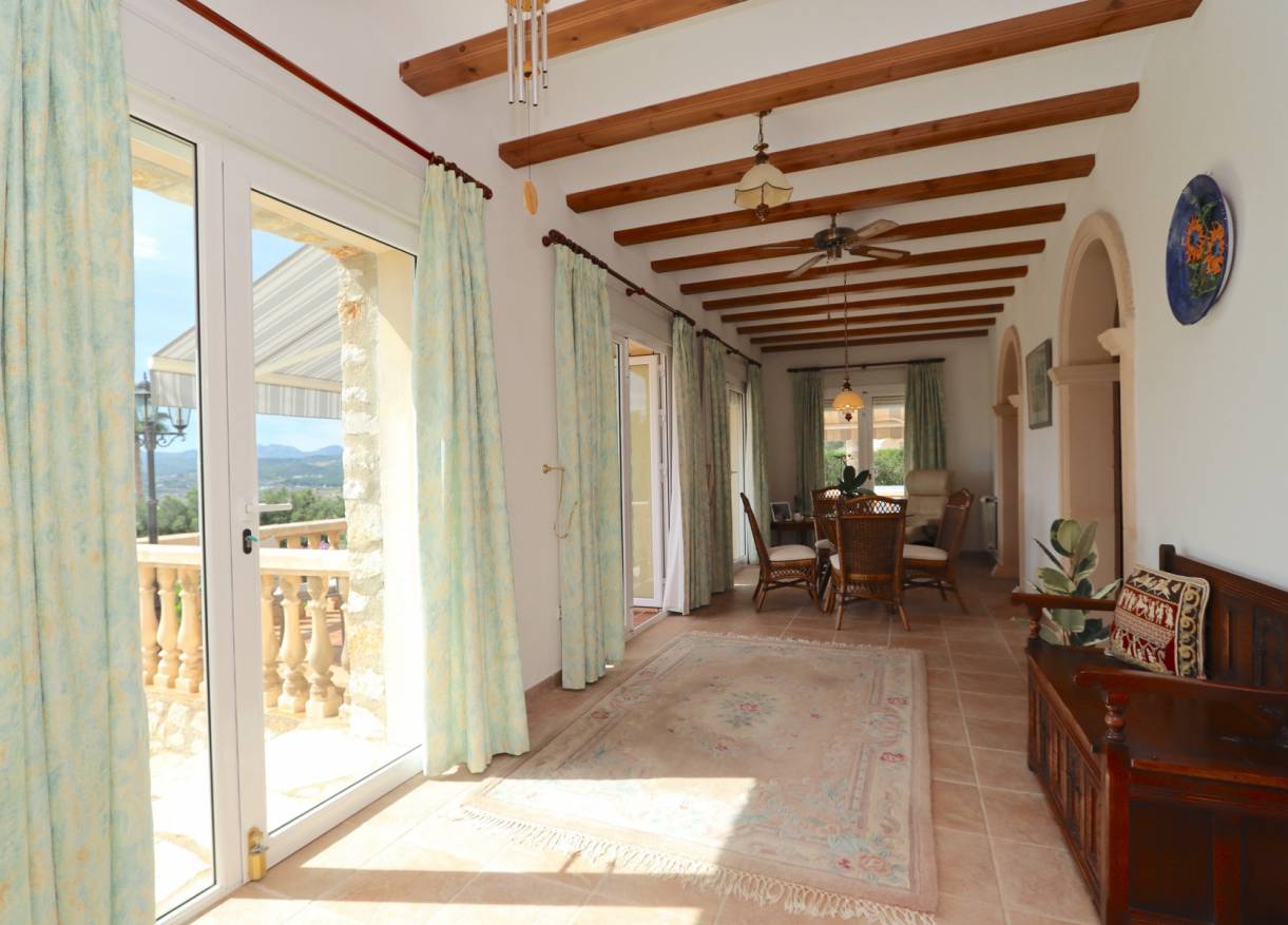 Bestaand - Villa - Jávea