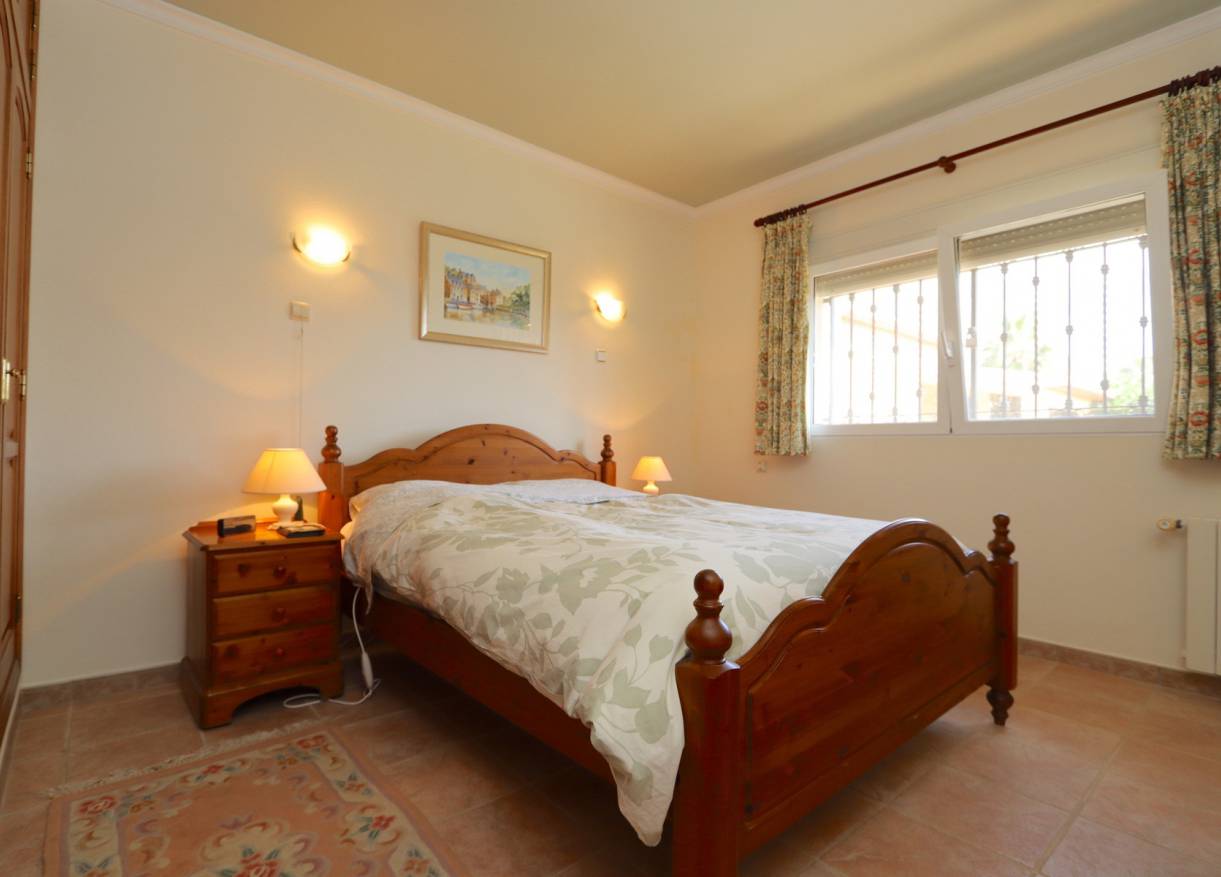 Bestaand - Villa - Jávea