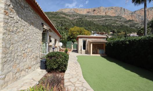 Bestaand - Villa - Jávea
