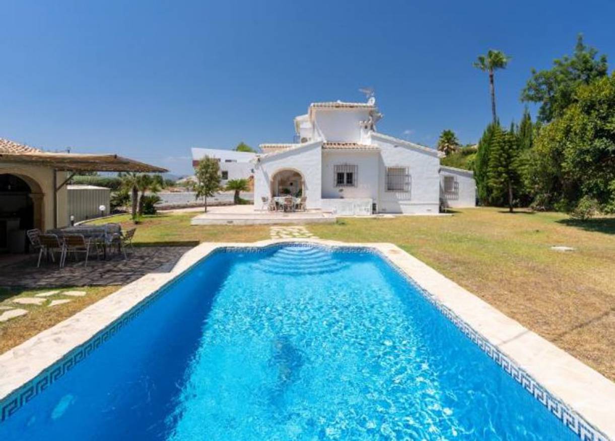 Bestaand - Villa - Jávea - Montgo