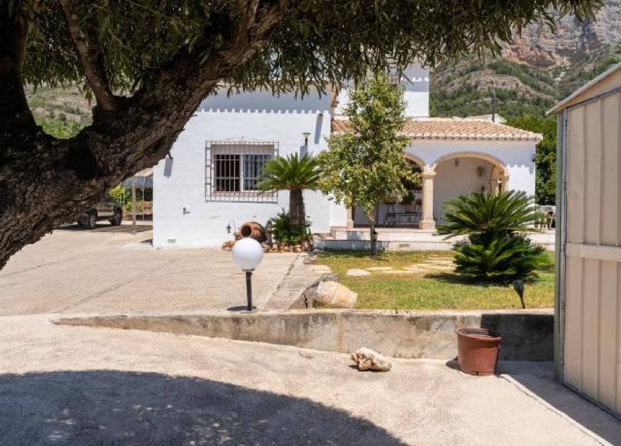 Bestaand - Villa - Jávea - Montgo