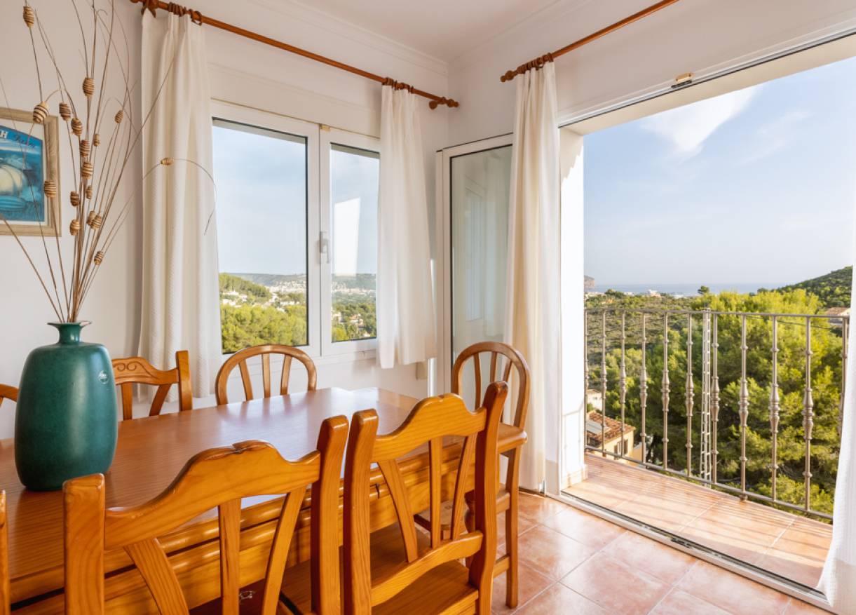 Bestaand - Villa - Jávea - adsubia-toscamar