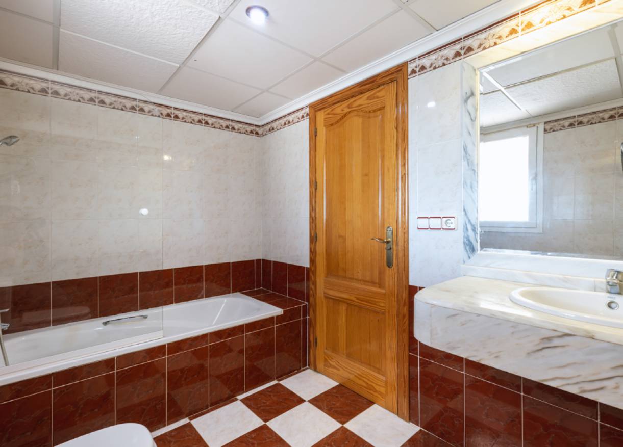 Bestaand - Villa - Jávea - adsubia-toscamar