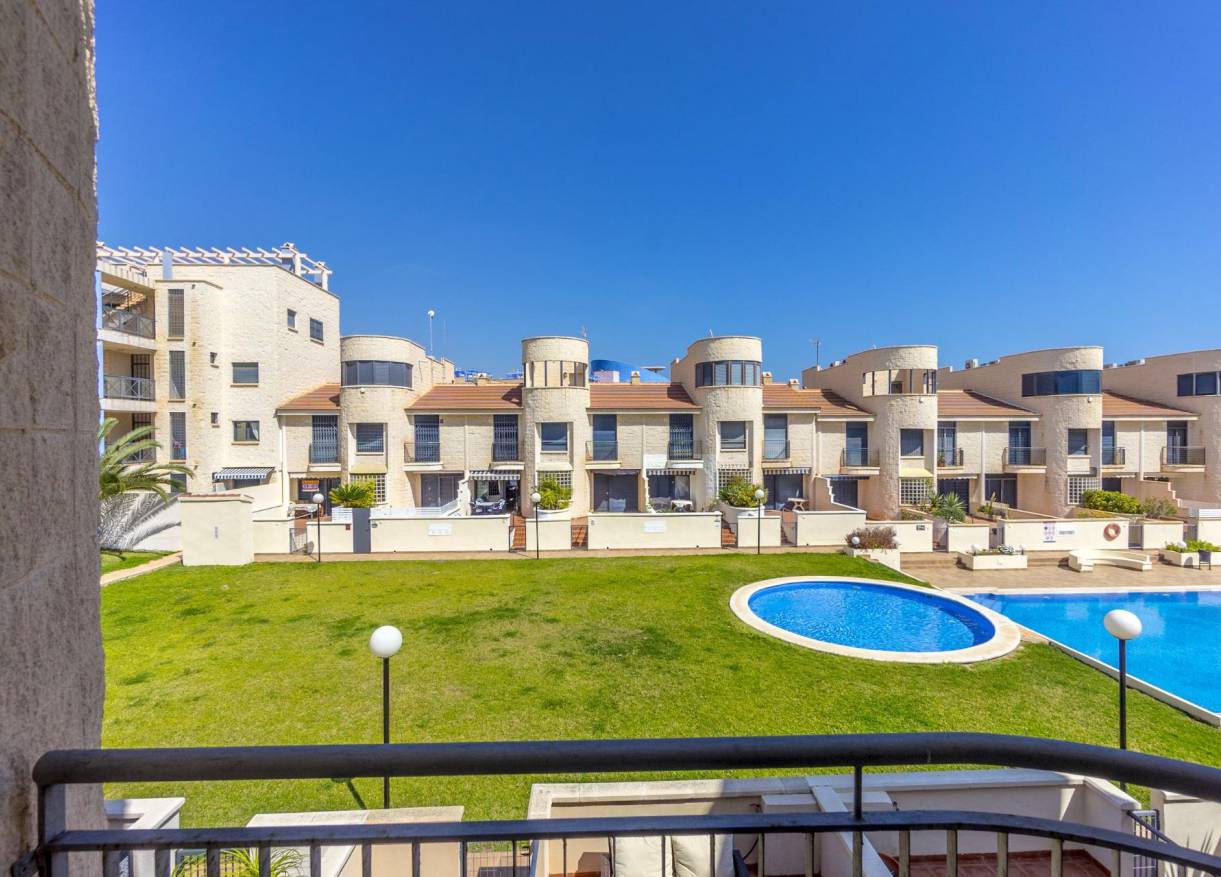 Bestaand - House - Pilar de la Horadada - PUEBLO LATINO