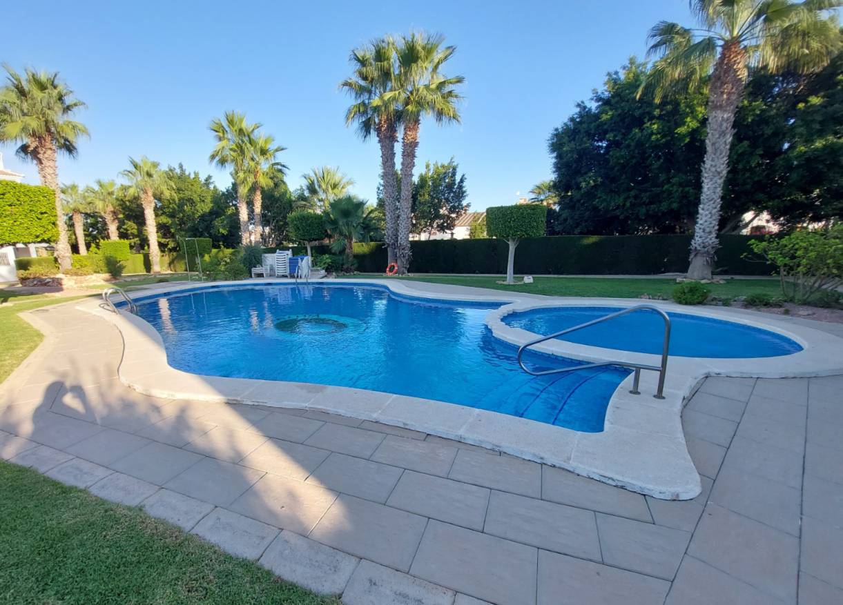 Bestaand - Appartement - Orihuela - Villamartin
