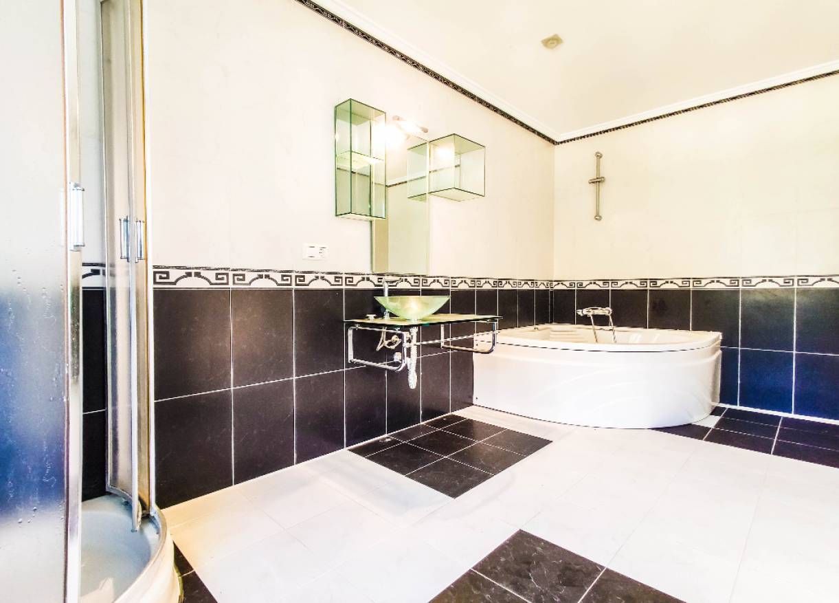 Bestaand - Villa - Campoamor
