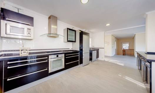 Bestaand - Villa - Campoamor