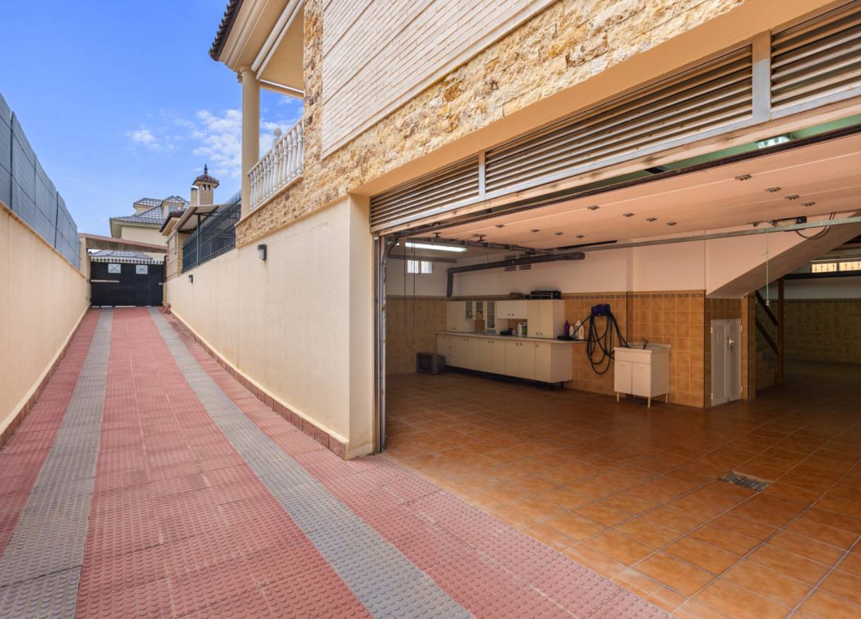Lange tijd verhuur - Villa - Torrevieja