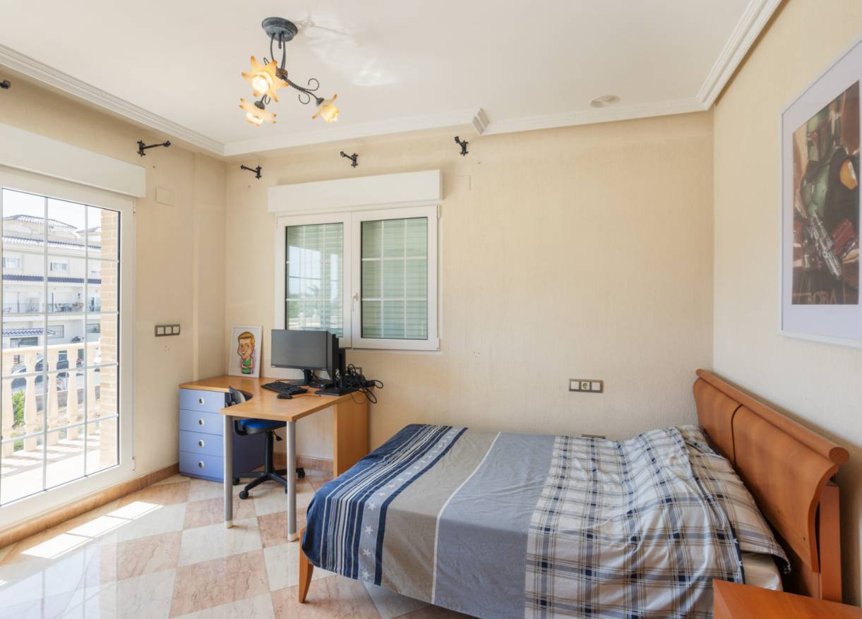 Lange tijd verhuur - Villa - Torrevieja