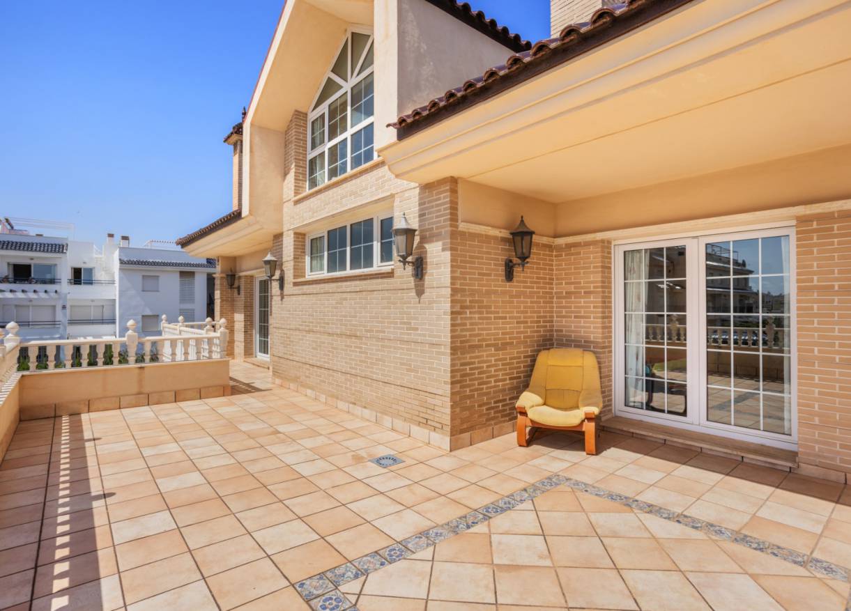 Lange tijd verhuur - Villa - Torrevieja