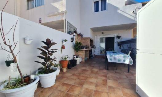 Bestaand - Townhouse / Semi-detached - Torrevieja - Los Frutales