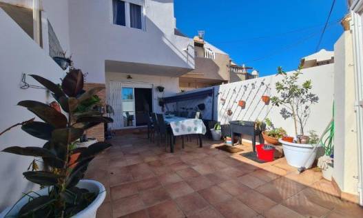 Bestaand - Townhouse / Semi-detached - Torrevieja - Los Frutales