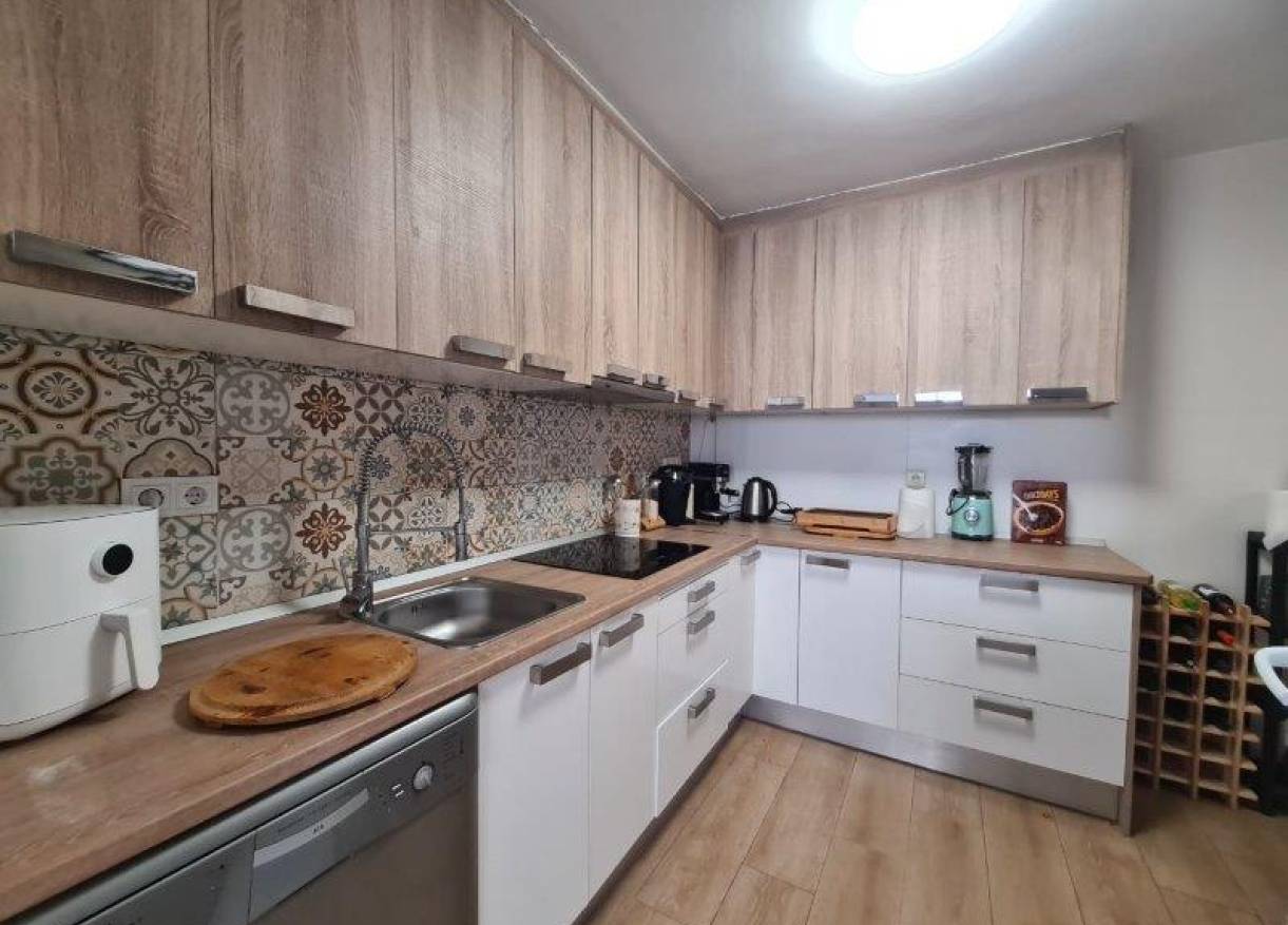 Bestaand - Townhouse / Semi-detached - Torrevieja - Los Frutales