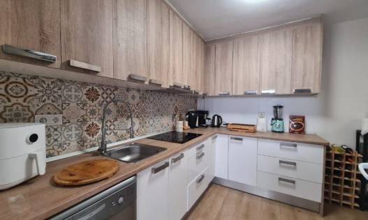 Bestaand - Townhouse / Semi-detached - Torrevieja - Los Frutales